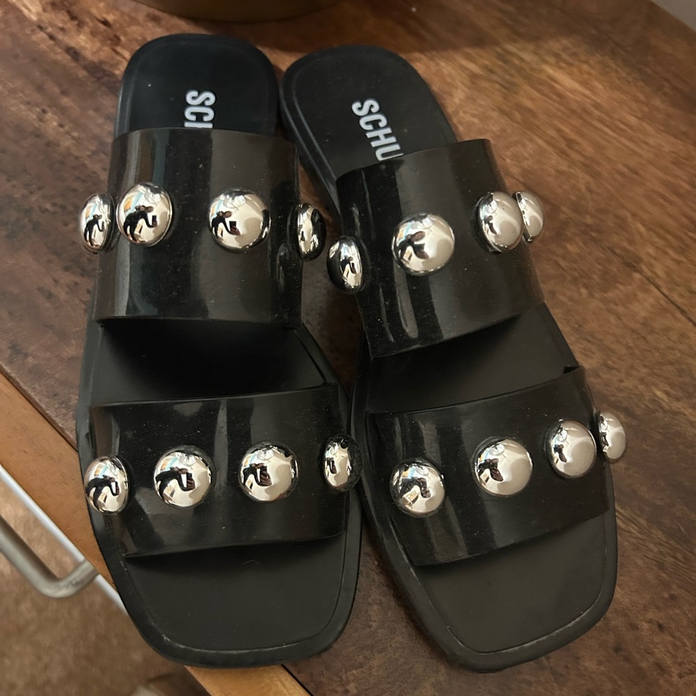 Shultz Rubber sandals size 7 good condition
